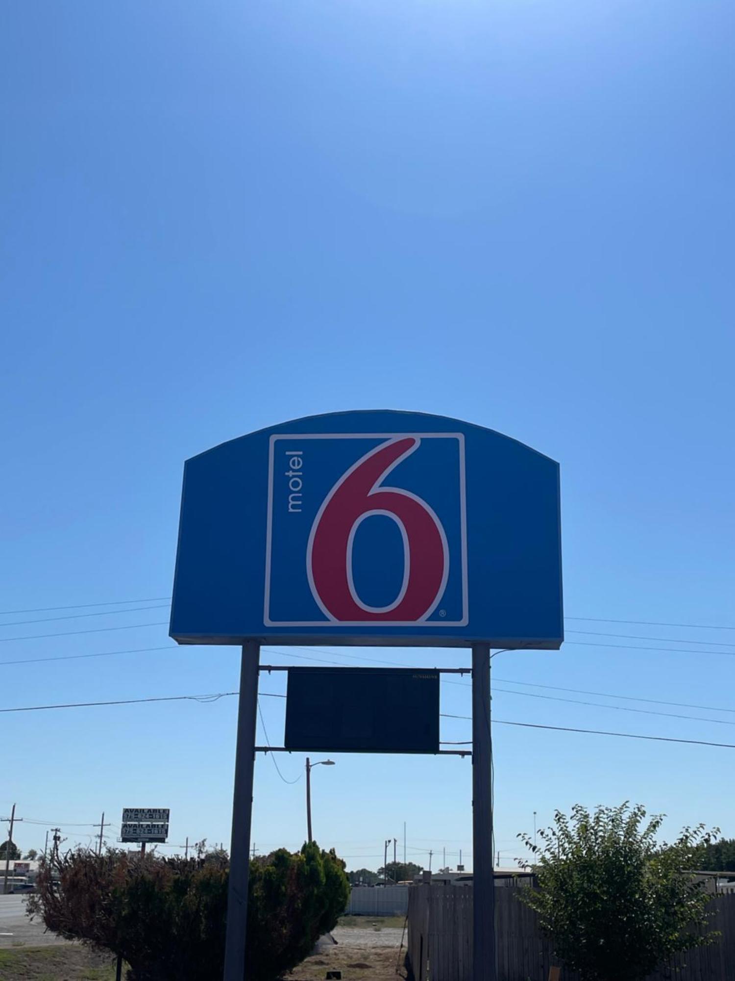 Motel 6 Artesia, Nm Eksteriør billede